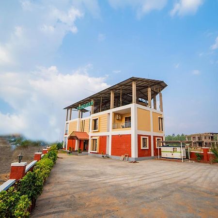 Vrindavan Resort Mahābaleshwar Esterno foto