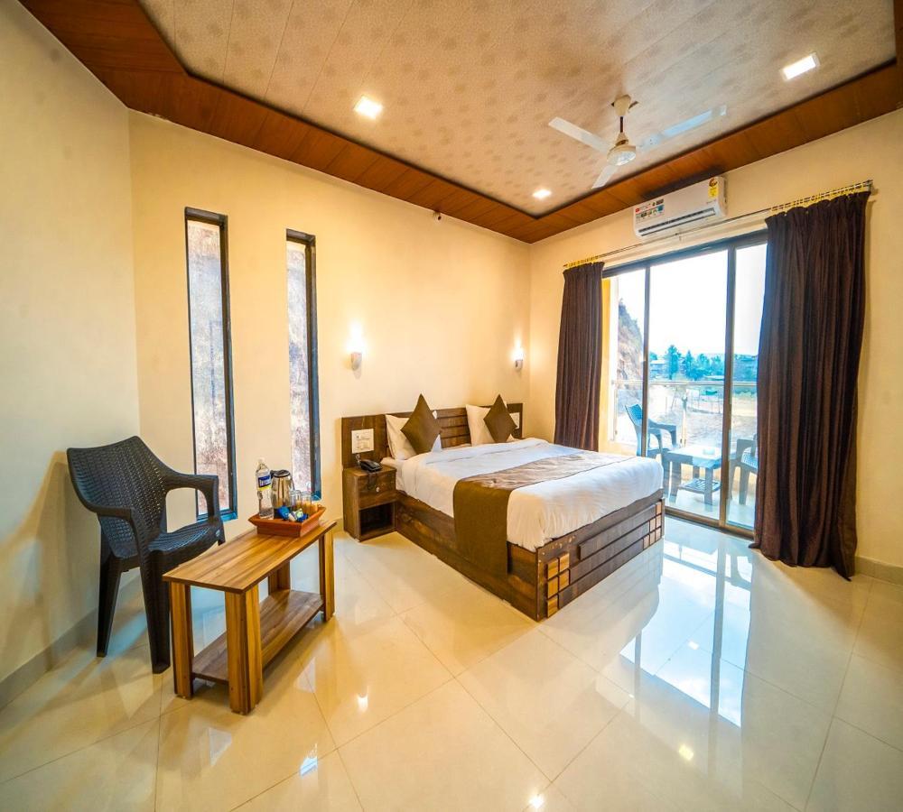 Vrindavan Resort Mahābaleshwar Esterno foto