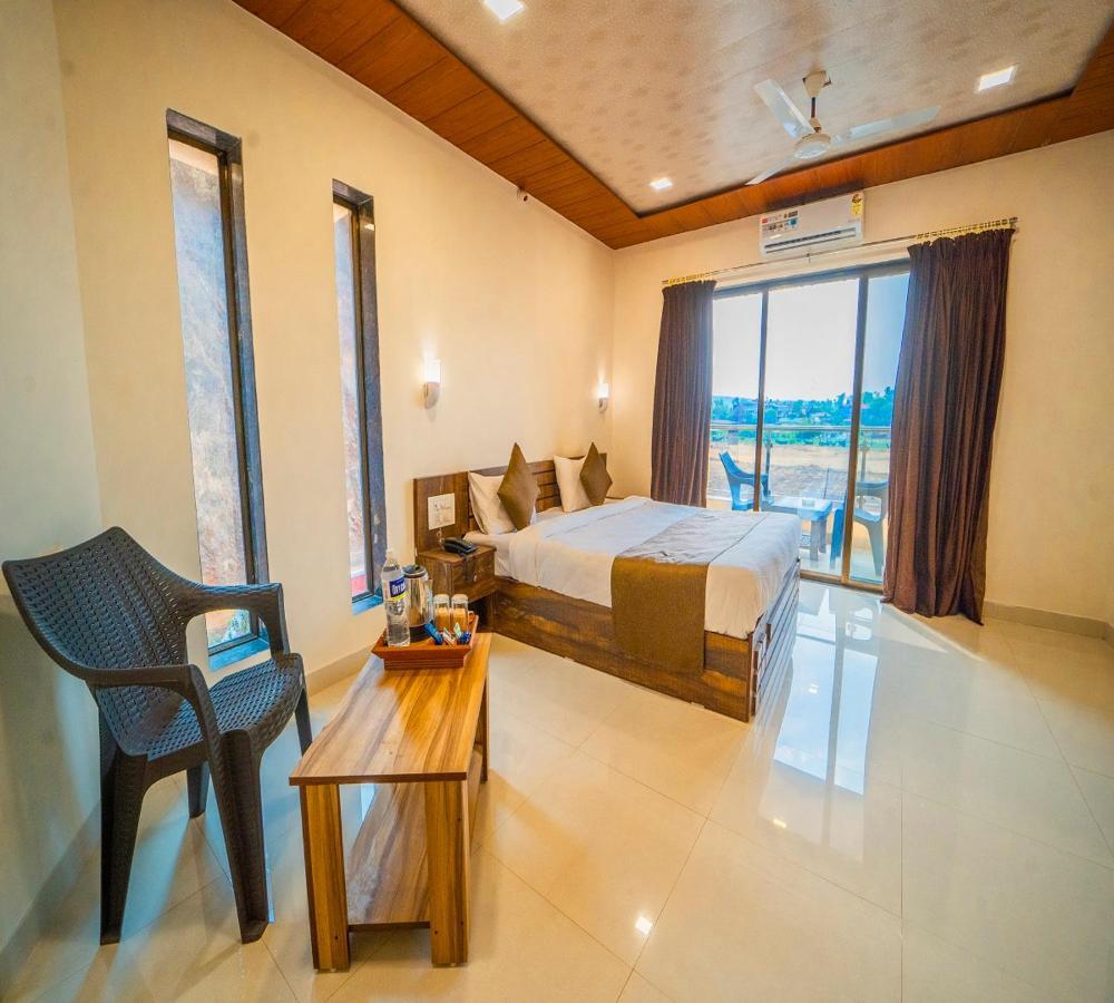 Vrindavan Resort Mahābaleshwar Esterno foto