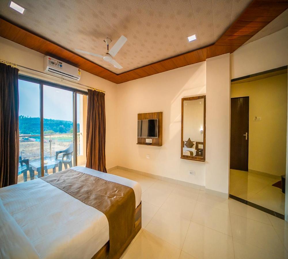 Vrindavan Resort Mahābaleshwar Esterno foto