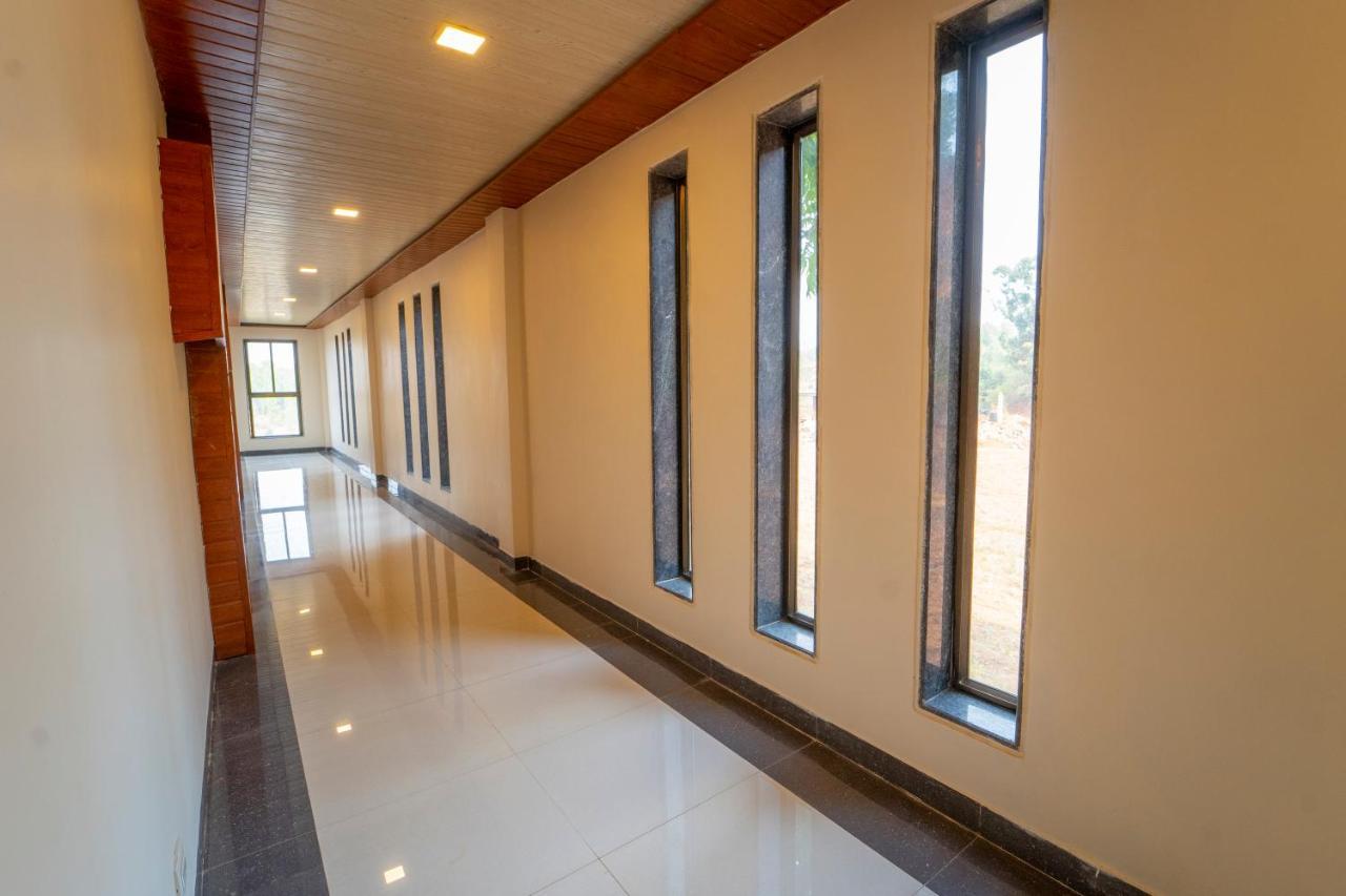 Vrindavan Resort Mahābaleshwar Esterno foto